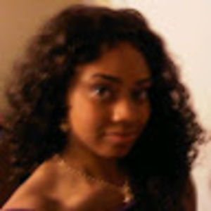 Meet your Posher, Alecia